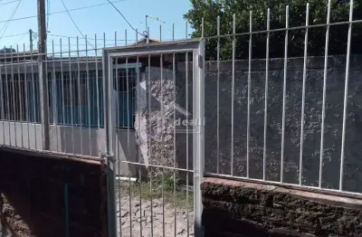 Casa com 2 quartos à venda na santa luzia, 411, vargas, sapucaia do sul por r$ 120.000