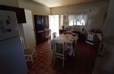 Casa com 4 quartos à venda na rua sete de setembro, 127, santa catarina, sapucaia do sul por r$ 550.000