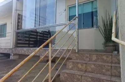Casa com 2 dormitórios para alugar por r$ 2.994,05/mês - vargas - sapucaia do sul/rs