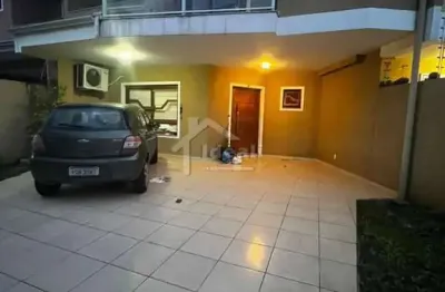 Casa com 3 quartos à venda na rua jackson de figueiredo, 166, nossa senhora das graças, canoas por r$ 649.000