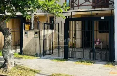 Casa com 2 quartos à venda na rua felipe camarão, 316, santa catarina, sapucaia do sul por r$ 280.000