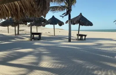 Vende - se terreno na colônia de férias a 70m da praia