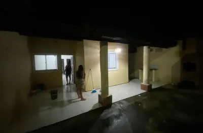 Casa com 3 quartos à venda na Rua Radialista Francisco Felix, 888, Furna da Onça, Maracanaú