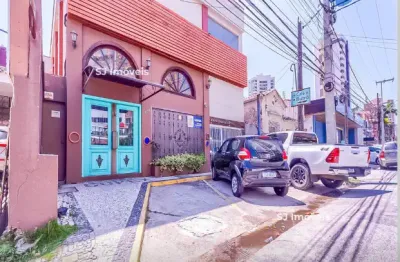 Ponto comercial duplex com 2 cozinhas em ponto estratégico da aldeota