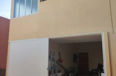 Vende - se 2 apartamentos com entrada separada na praia do preá