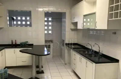 Apartamento na praia do futuro com 3 quartos sendo 2 suítes com vista mar