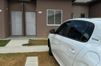 Casa em condomínio fechado com 2 quartos à venda na Avenida B, 66, Senador Carlos Jereissati, Pacatuba