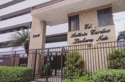 Apartamento na aldeota  conforto com 3 quartos, 2 vagas,ventilação e perto da des. moreira