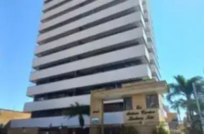 Apartamento na aldeota  conforto com 3 quartos, 2 vagas,ventilação e perto da des. moreira