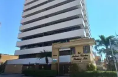 Apartamento na aldeota  conforto com 3 quartos, 2 vagas,ventilação e perto da des. moreira