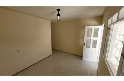 Casa com 3 quartos à venda na Rua Doralice Costa, 650, Engenheiro Luciano Cavalcante, Fortaleza