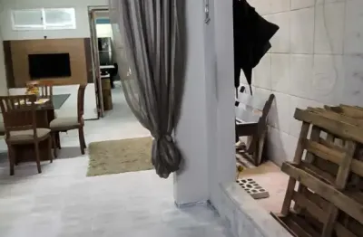 Linda casa com 3 quartos pronta para morar no bairro jockey clube