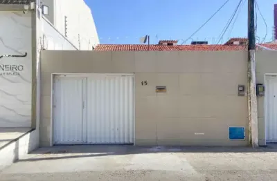 Casa com 3 quartos e vaga,quintal e localização estratégica no são gerardo