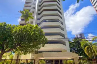 Apartamento de alto conforto 1 por andar com 3 suítes no meireles