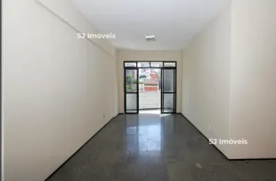 Apartamento espaçoso no meireles próximo ao aterro da praia de iracema