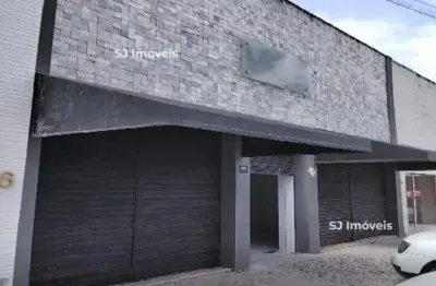 Loja para locação com visibilidade estratégica no dionísio torres