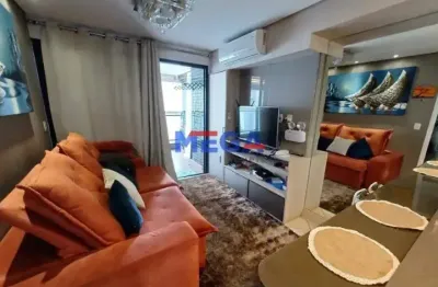 Apartamento mobiliado para locação com 2 quartos e lazer na beira mar