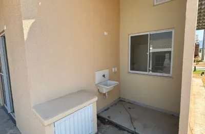 Casa em condomínio fechado com 2 quartos à venda na Avenida B, 77, Senador Carlos Jereissati, Pacatuba