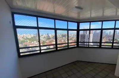 Apartamento à venda com 3 quartos 2 Vagas localizado na Varjota