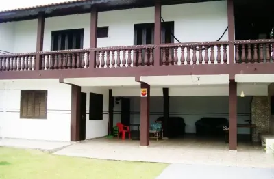 Casa com 4 quartos à venda na Avenida Pato Branco, 352, Coroados, Guaratuba