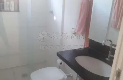 Castelinho - casa excelente, reformada recentemente, 3 dorms, quintal,  perto de escolas, pequenos comércios, bosque municipal, unesp, pintura nova