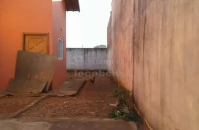 Amoras ii - casa inacabada, em bom local, com 2 dorms, sendo 1 suite, sala, quintal,