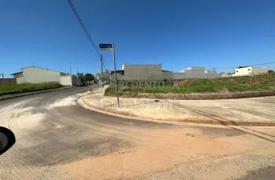 Terreno à venda no Residencial Santa Regina, São José do Rio Preto 
