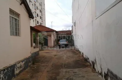 Vila maceno - 2 imóveis bons para renda, já alugados, frente e fundos