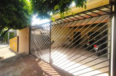 Casa com 3 quartos à venda na Vila Elmaz, São José do Rio Preto 