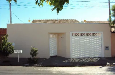 Casa com 3 quartos à venda no Jardim Nunes, São José do Rio Preto 