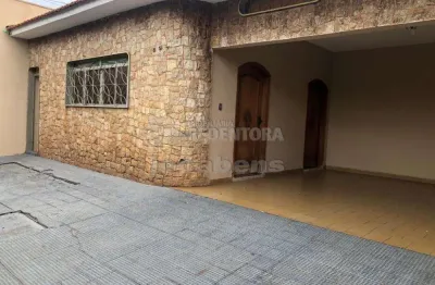 Casa com 3 quartos à venda na Vila Ideal, São José do Rio Preto 