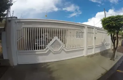 Casa com 3 quartos à venda no Parque Industrial, São José do Rio Preto 