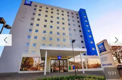 Flat com 1 quarto à venda no Jardim Maria Cândida, São José do Rio Preto 