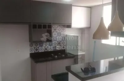 Rios d` itália - apartamento térreo com 02 dormitórios sendo 01 com ar condicionado e espelho