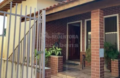 Casa com 3 quartos à venda no Jardim São José, Guapiaçu 