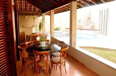 Casa com 3 quartos à venda na Vila Harmonia, Araraquara 
