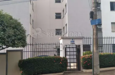 Vila Angélica - Apartamento com 02 dormitórios com armários embutidos