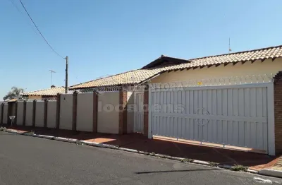 Casa com 3 quartos à venda no Centro, Cedral 