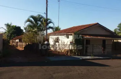 Casa com 3 quartos à venda no Centro, Potirendaba 