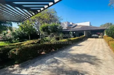 Casa em condomínio fechado com 5 quartos à venda na Zona Rural, Guapiaçu 