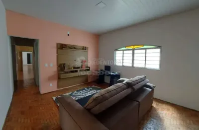 Casa com 3 quartos à venda no Jardim Ouro Verde, São José do Rio Preto 