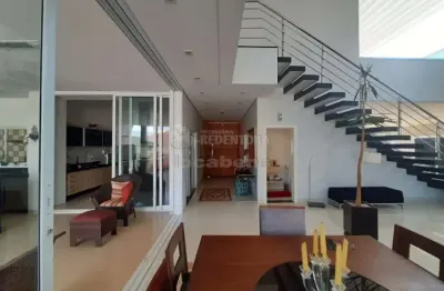 Damha IV - Casa assobradada com 3 dormitórios em um dos condomínios mais valorizados de Rio Preto