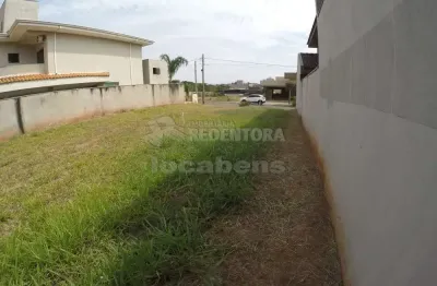 Terreno em condomínio fechado à venda no Loteamento Recanto do Lago, São José do Rio Preto 
