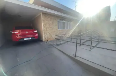 Casa com 4 quartos para alugar no Parque Industrial, São José do Rio Preto 