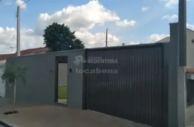 Casa com 2 quartos para alugar no Jardim São Marco, São José do Rio Preto 