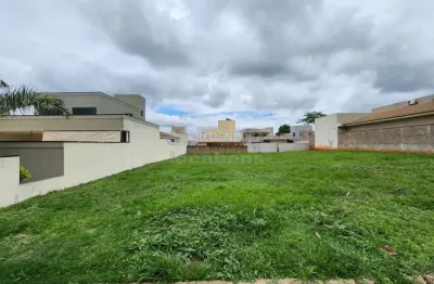 Terreno à venda no Condomínio Jardim Botânico, Bady Bassitt 