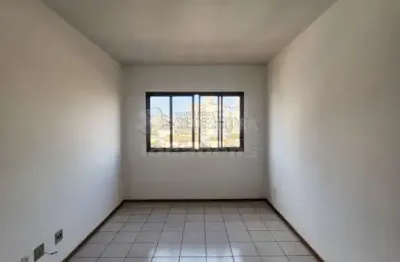 Apartamento de 02 dormitórios com elevador no bairro boa vista