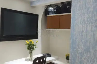 Apto no paraíso do morumbi, andar alto, com 1 quarto tipo suíte. este imóvel está bem equipado, é ideal para quem procura conforto e comodidade.