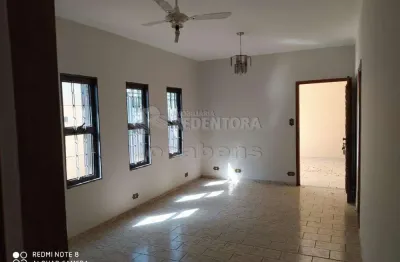 Casa com 3 quartos para alugar no Jardim Seyon, São José do Rio Preto 
