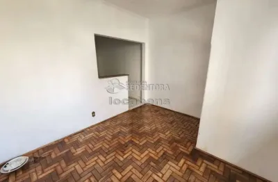 Casa com 2 quartos para alugar na Rua Luiz Antônio da Silveira, 1302, Boa Vista, São José do Rio Preto